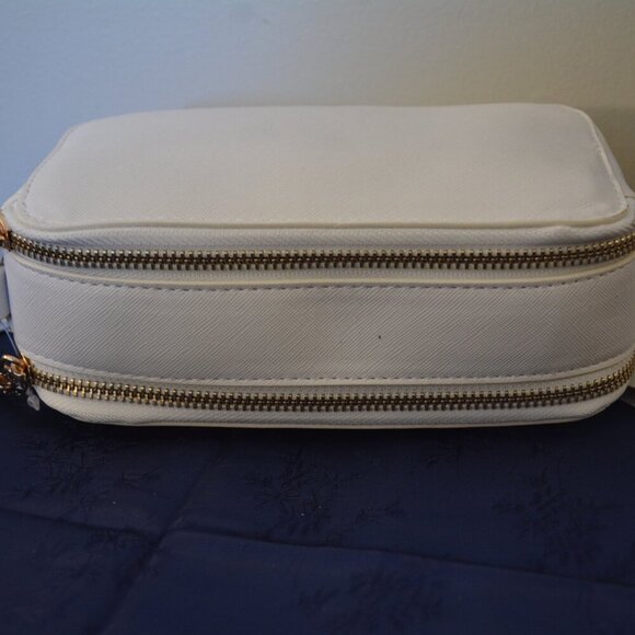 New VALENTINO ORLANDI Studded Guitar Strap Double Zip Crossbody Camera NWT - Picture 5 of 11